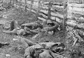 Alexander Gardner photo of dead soldiers at Antietam