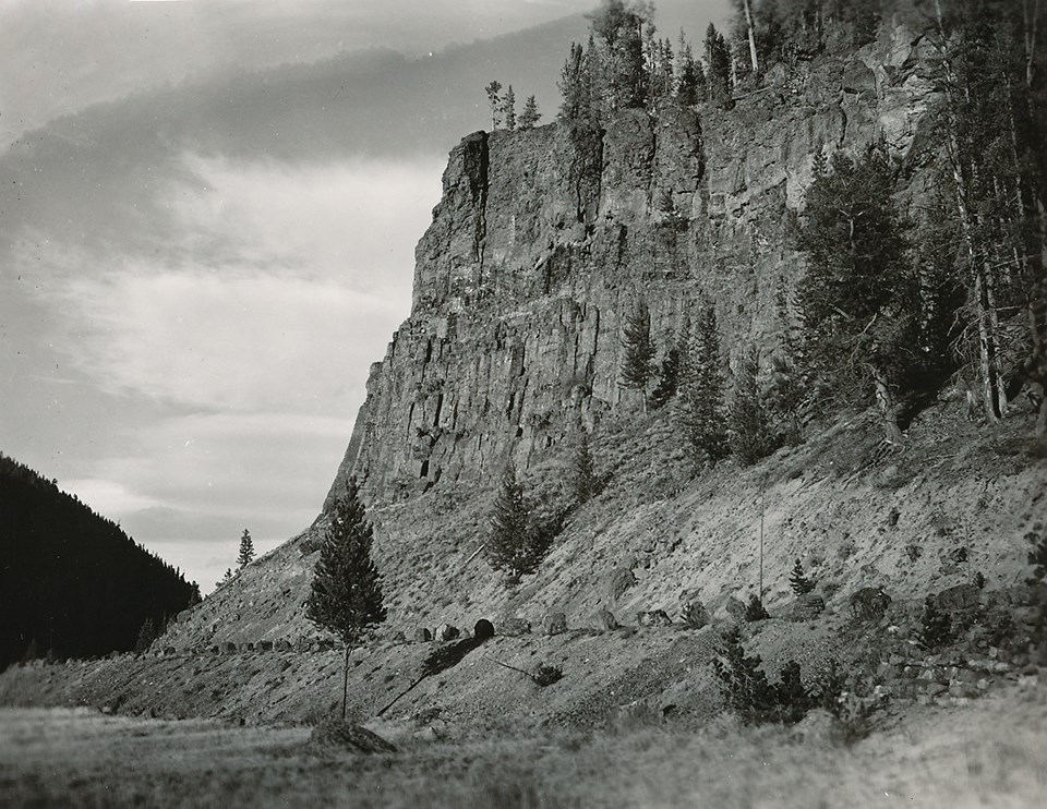 This national historic landmark is located in the north part of Yellowstone National Park.