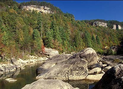 Big South Fork River with huge boulders
