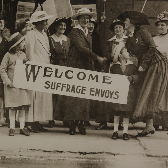 Suffrage envoys from San Francisco (1915), greeted by NJ suffragists-Library of Congress.