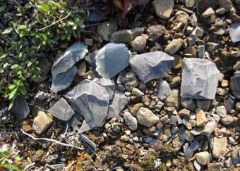 smal angular rocks