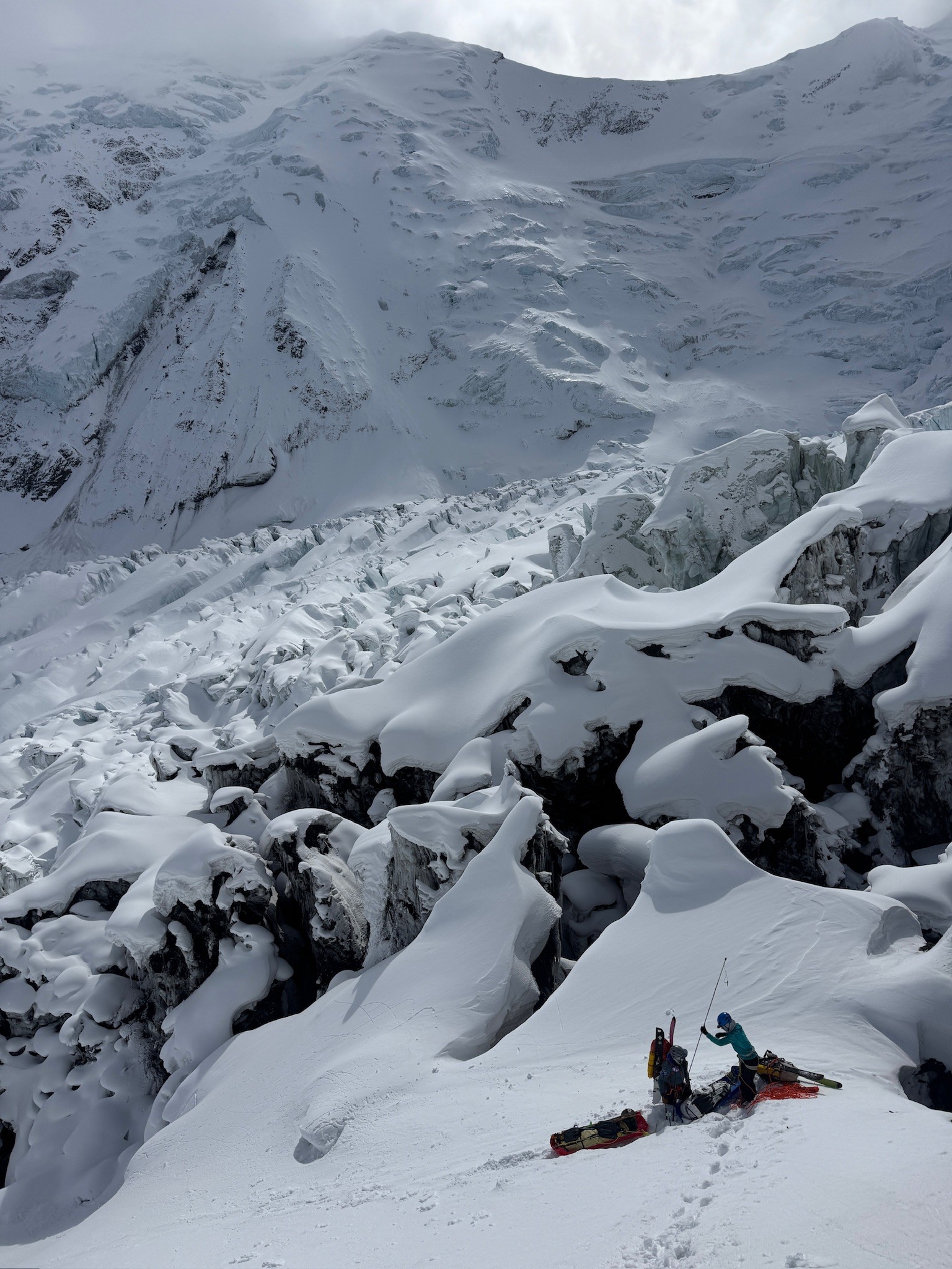 Accessing climbers' right of the Hill of Cracks at 8,000'. It may be possible to bypass this terrain in appropriate avalanche conditions.
