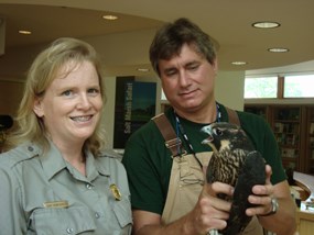 Teacher-Ranger Renay with peregrine falcon