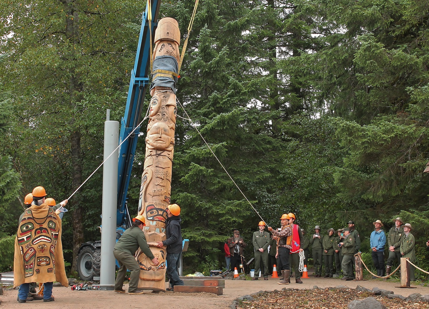 Healing Totem being raised by a crew