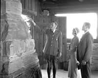 05823 RANGER NATURALIST RALPH REDBURN SHOWS YAVAPAI MUSEUM VISITORS GEOLOGICAL COLUMN. 1932