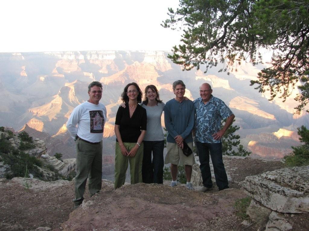 happy jury panel on the rim - 2009