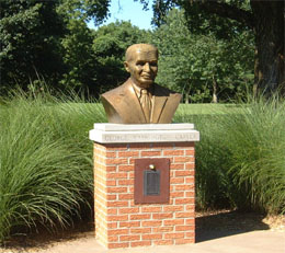 Carver Bust