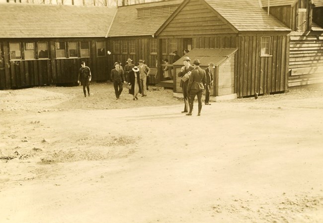 Dining Hall inspection at 2B, 1940 (1)