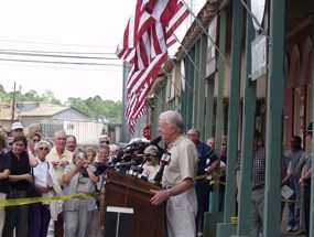 President Carter speaking to visitors and friends the day he was awarded to Nobel Peace.