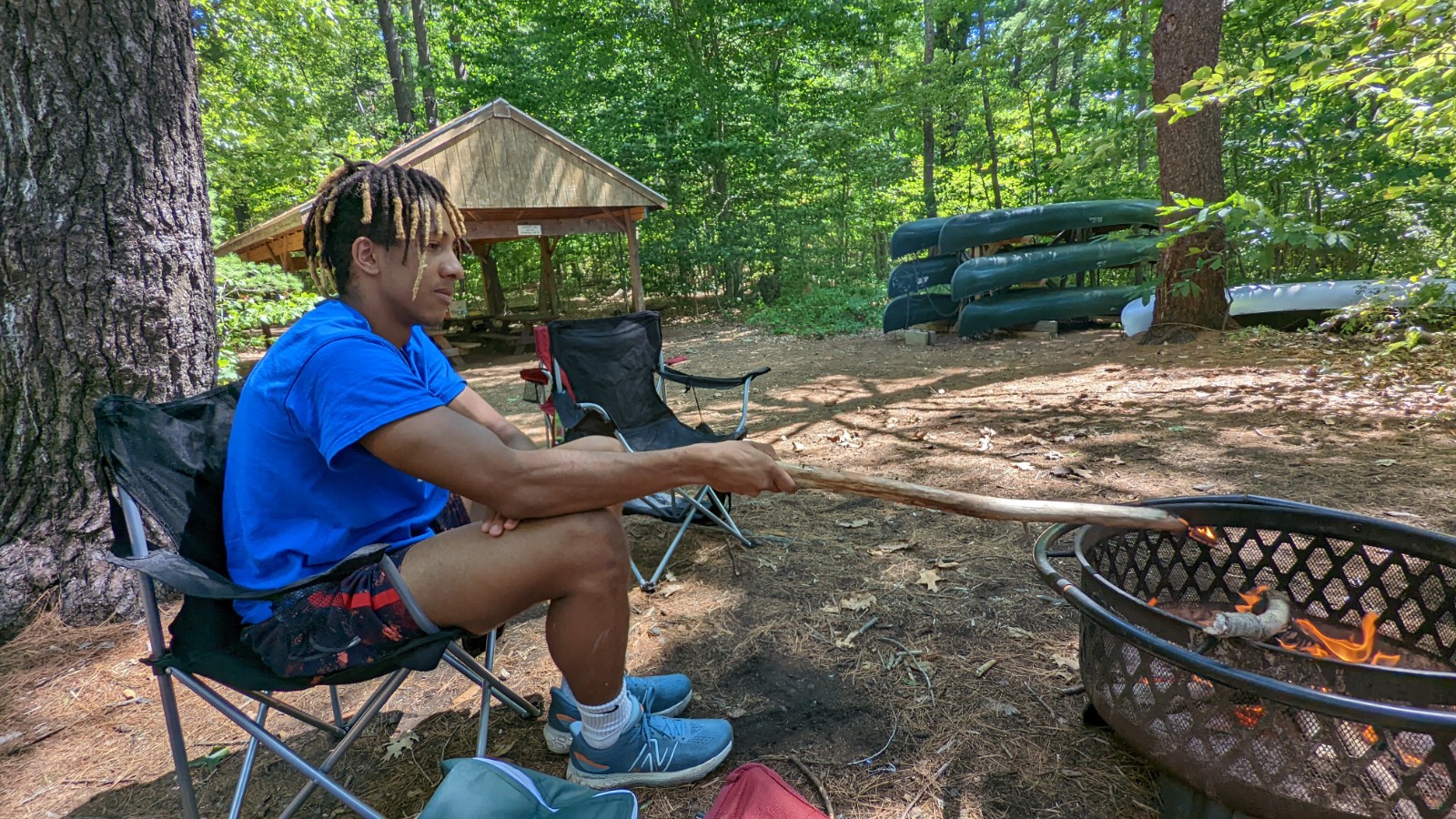 Steward roasting at marshmellow