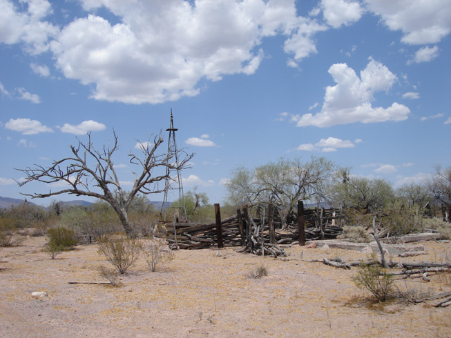Dos Lomitas Ranch Windmill and Well