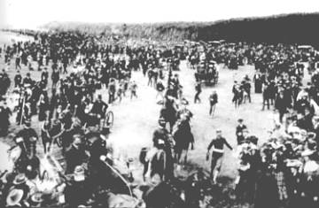President Theodore Roosevelt reviews the troops on the Presidio Golf Course in 1903