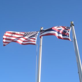 American and Hawaiian flags at Visitor Center.
