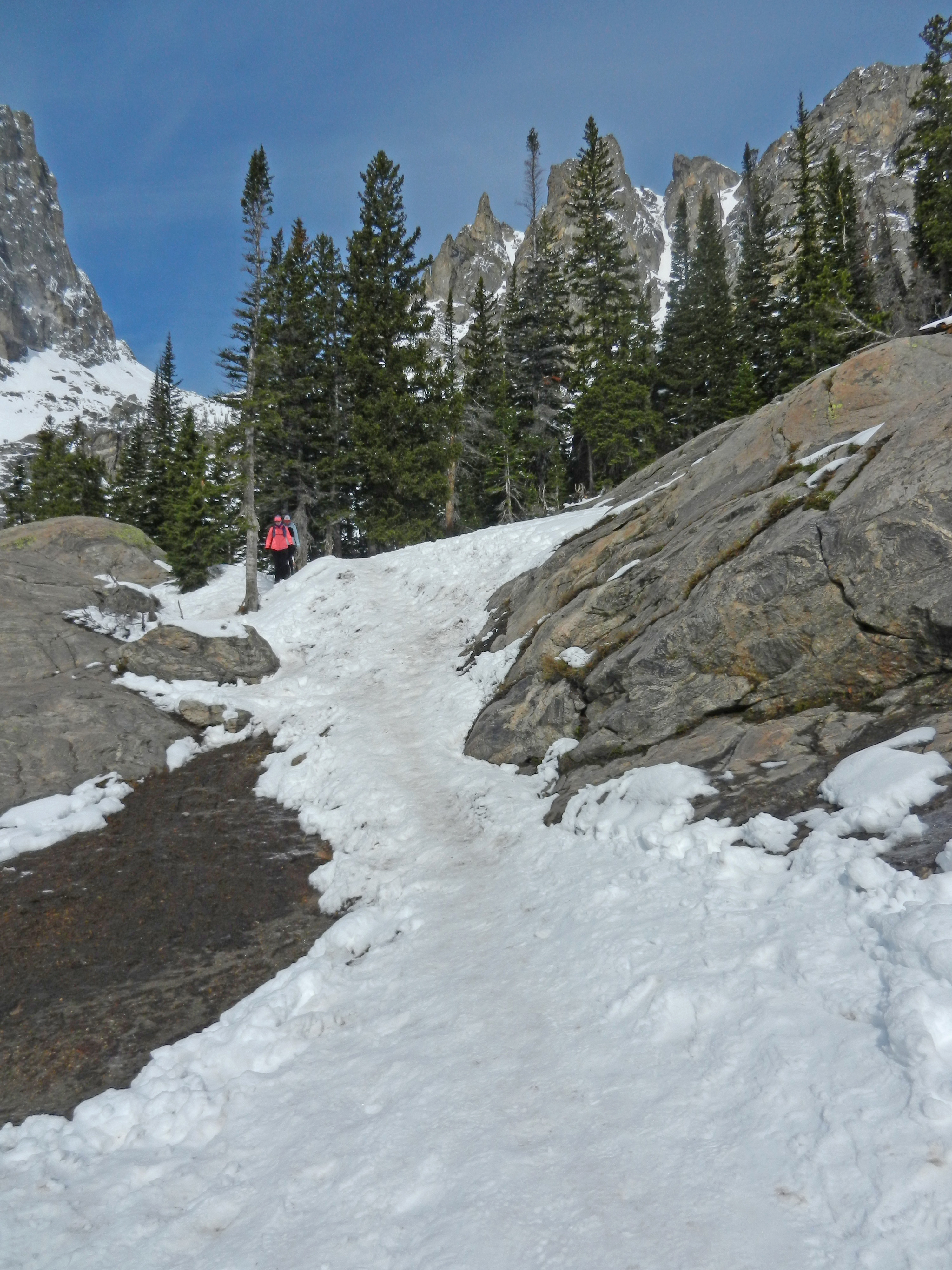 Dream to Emerald with snow and ice