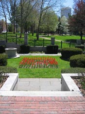 Hahn Memorial and Roger Williams Spring at Memorial