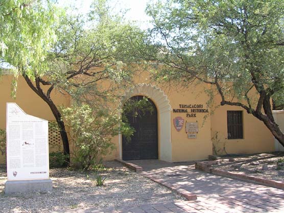Tumac&aacute;cori visitor center