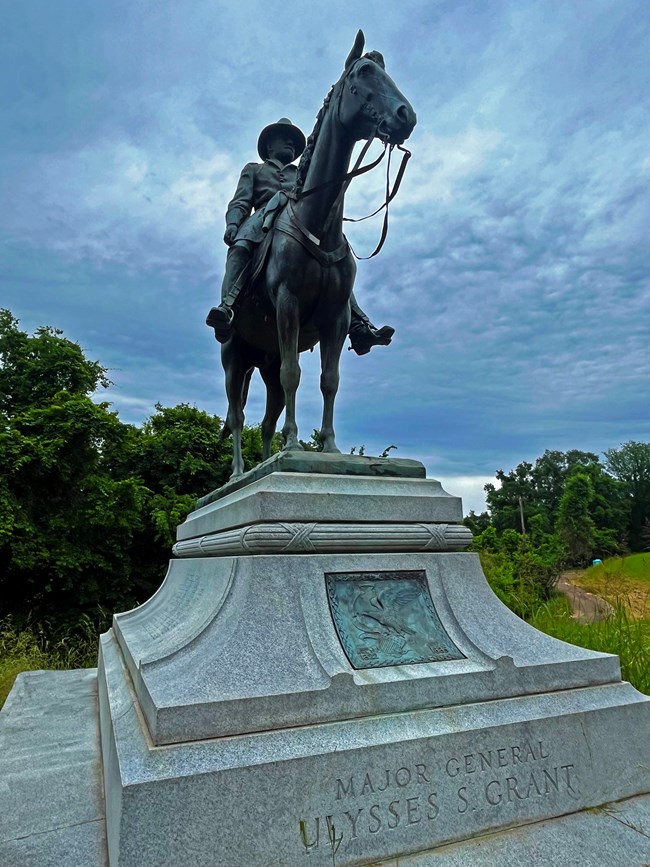 Statue of Grant