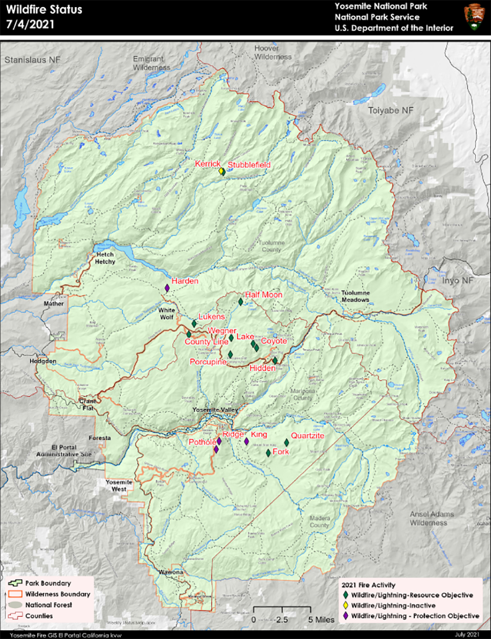 Map of Yosemite showing diamond symbols of fire locations for July 6, 2021 