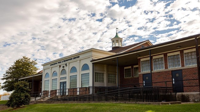 A large brick building with Anacostia Park and Recreation Center