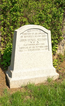 Monument to Lt Col John L. Stetson