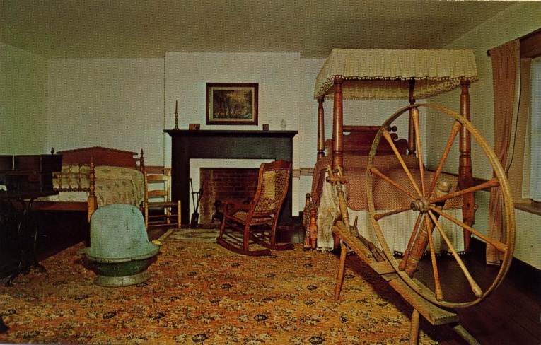 Bedroom for the daughters in the McLean House