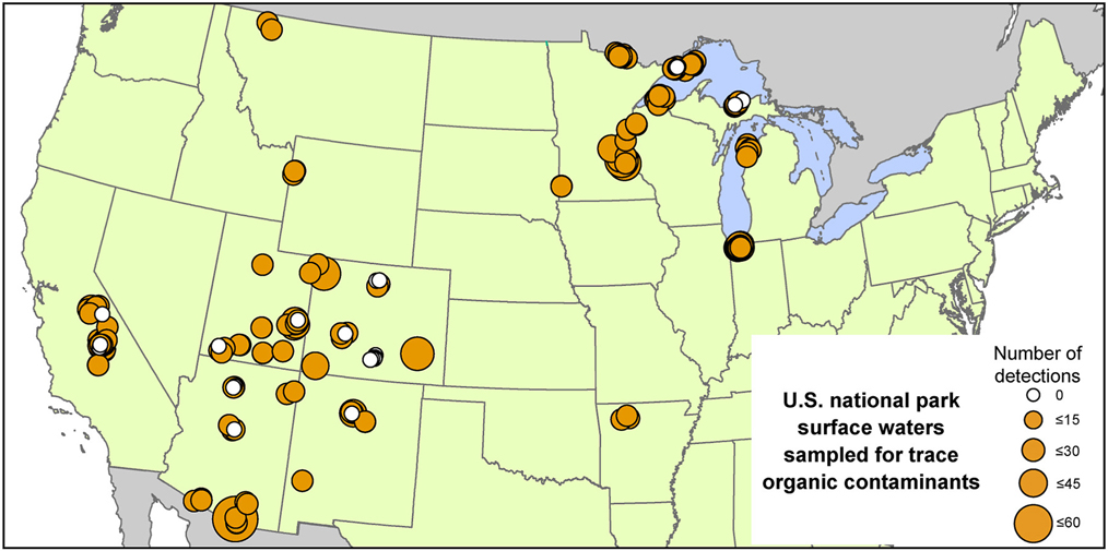 Continental U.S. map showing dozens of water sampling sites concentrated in the upper Midwest, the Four Corners states, & the Sierra Nevada. Most sites had at least some trace organic contaminant detections. Some had 0. A southern AZ site had the most.
