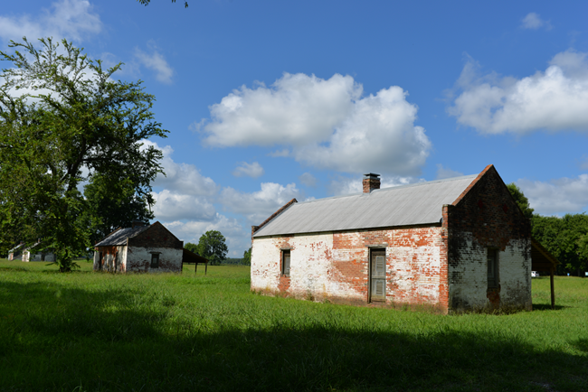 slave cabins at Magnolia Plantation Cane River Creole National Park