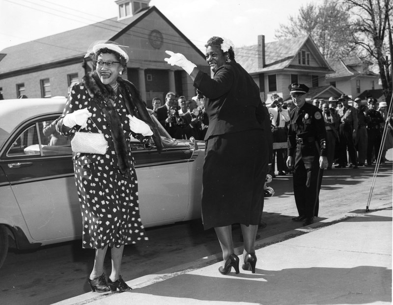 Vietta Garr and friend at Margaret Truman's wedding.