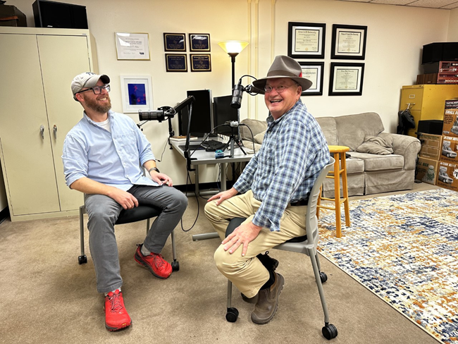 Zac Selden talking with Tad Britt