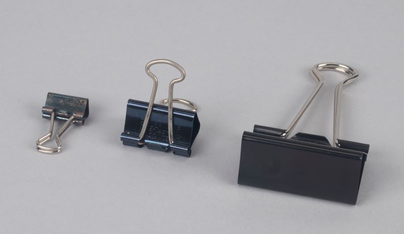 Binder clips