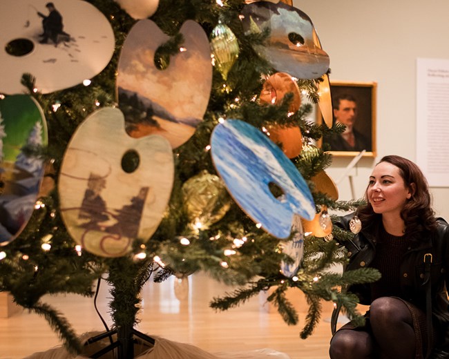 Close look at the palettes as the artists' canvas.