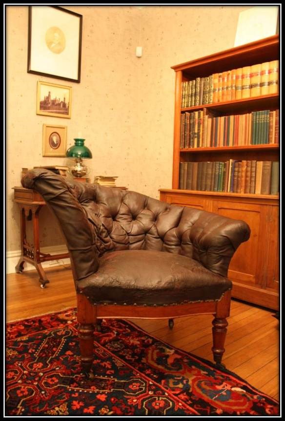reading chair that is upholstered with black leather