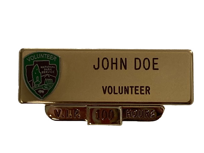 Volunteer badge "John Doe" with recognition for 100 hours below