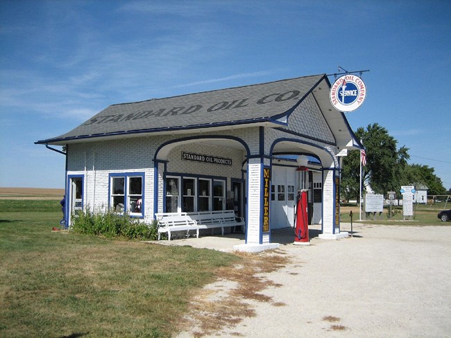 Photo of Standard Oil Station Odell