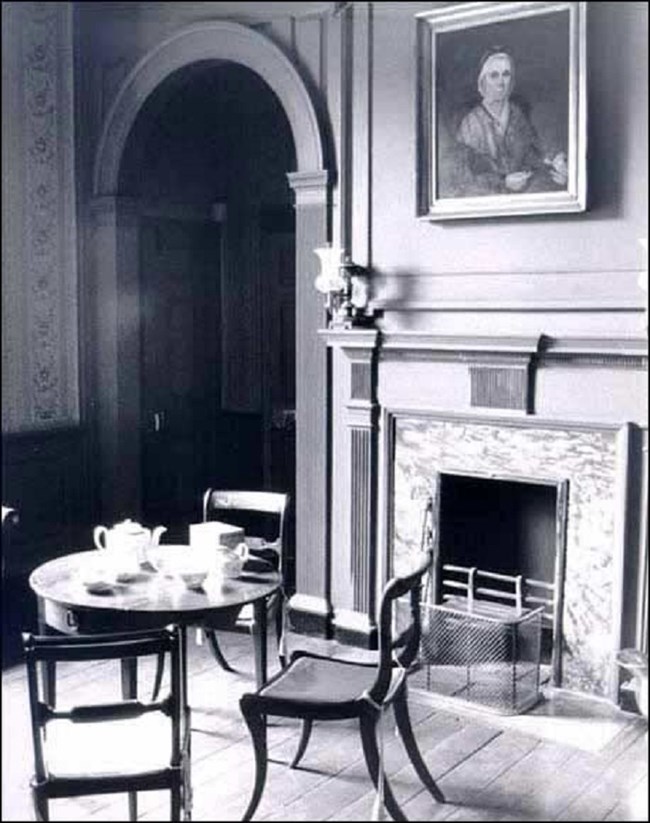 Withdrawing room, John Marshall House. Courtesy of Association for the Preservation of Virginia Antiquities.
