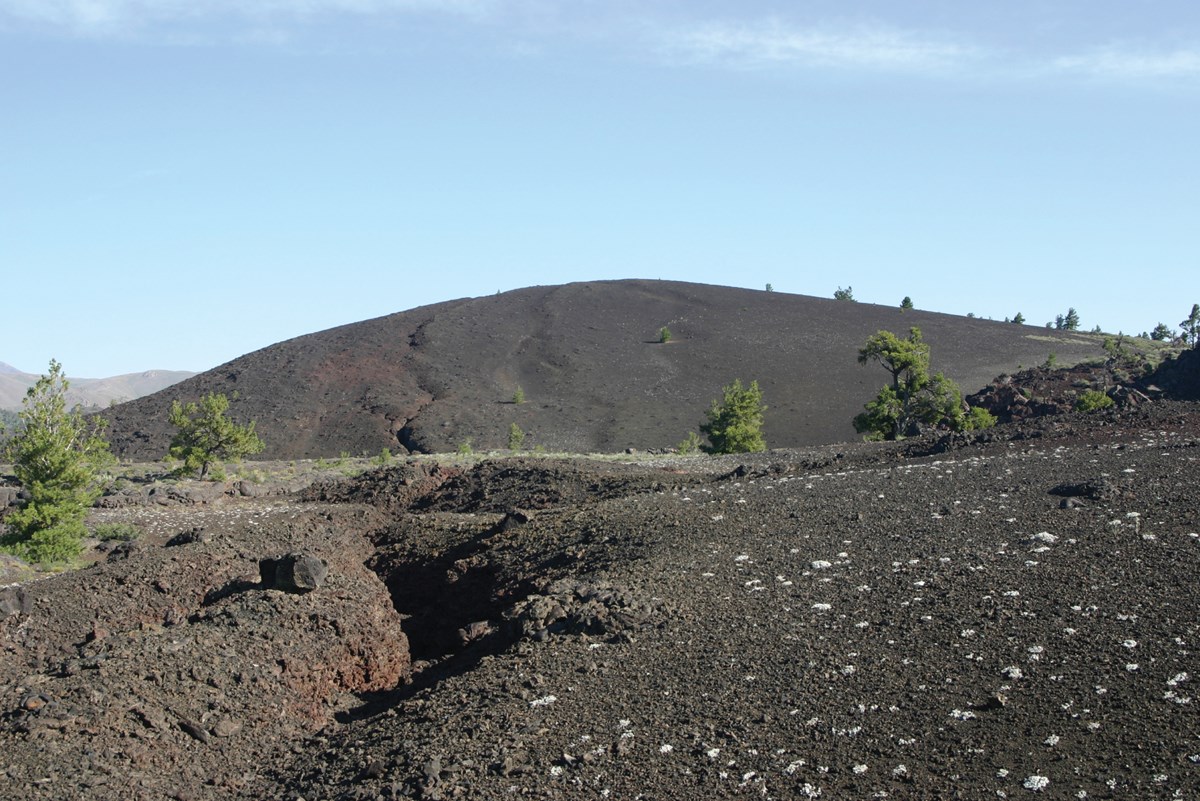 Divergent Plate Boundary—Continental Rift - Geology (U.S. National Park ...