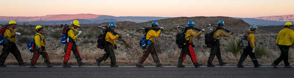 Los Diablos firefighters