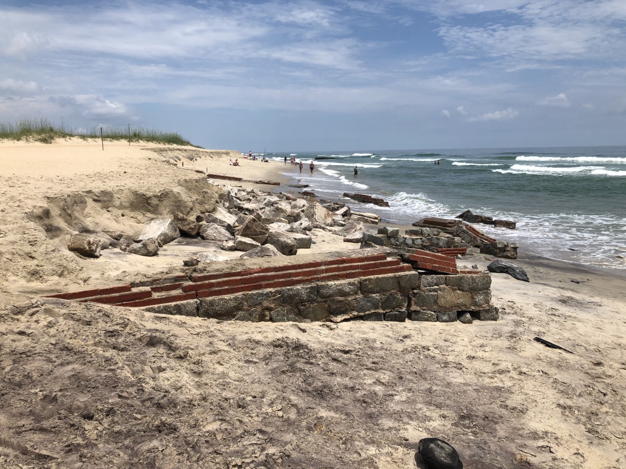 Photo of an old exposed lighthouse fence on July 1, 2020.