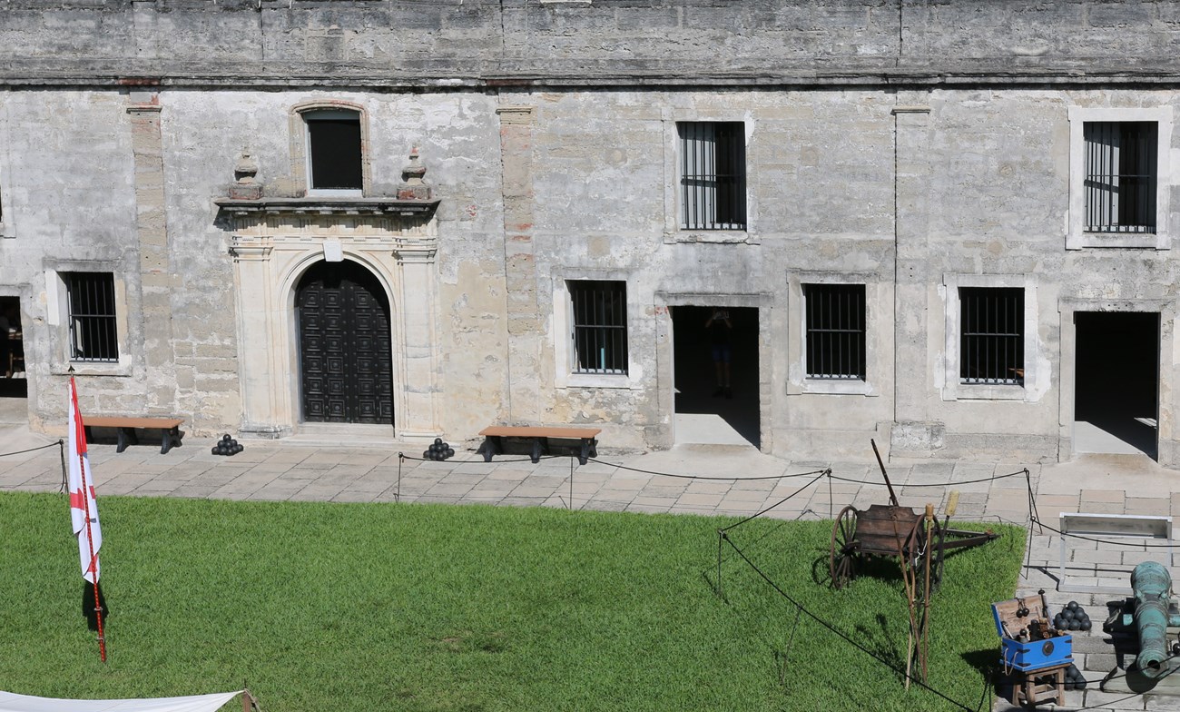 Courtyard cannon and interior northern wall.