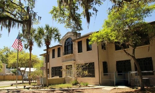 Modern photograph of the Lincolnville Museum and Cultural Center, formerly the Excelsior High School.