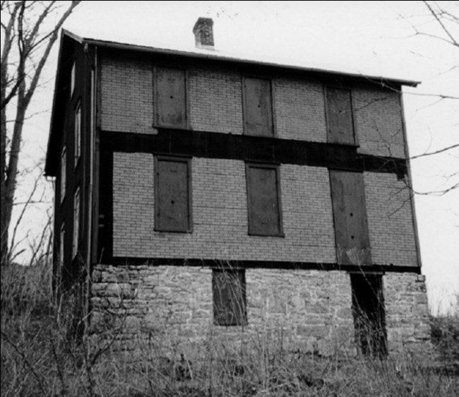 Flory House Four Locks Canal