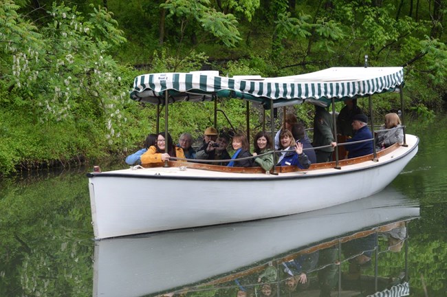 Launch Boat in canal