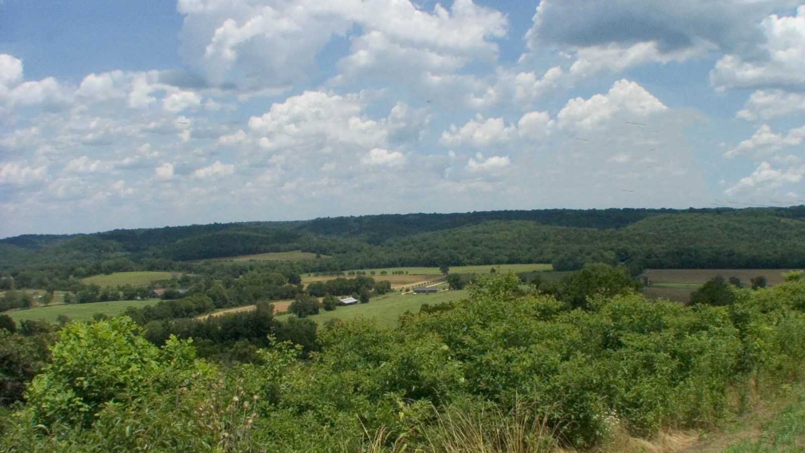 Water Valley Overlook, Milepost 411.8 (U.S. National Park Service)