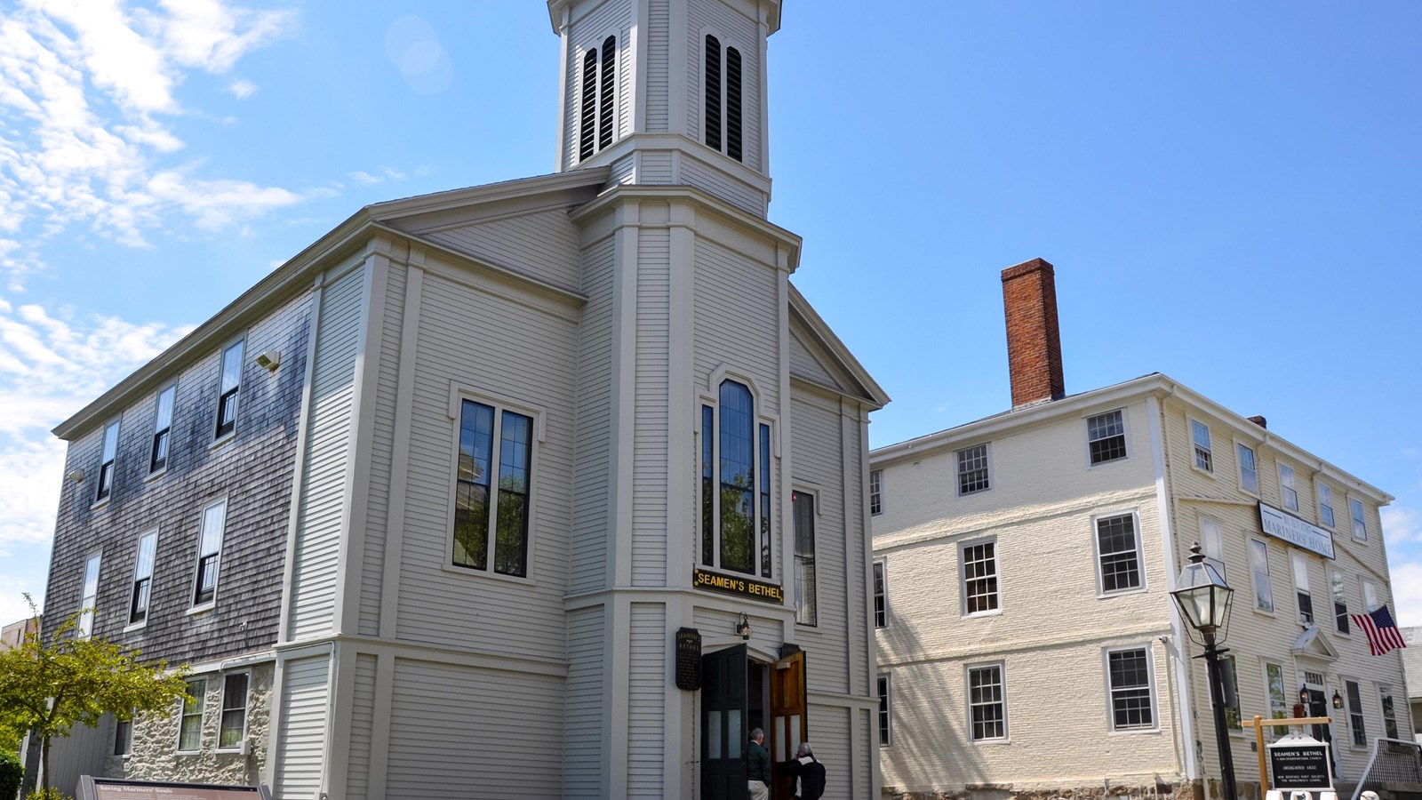 Sunny day view of Seamen\'s Bethel taken from the left side of the building