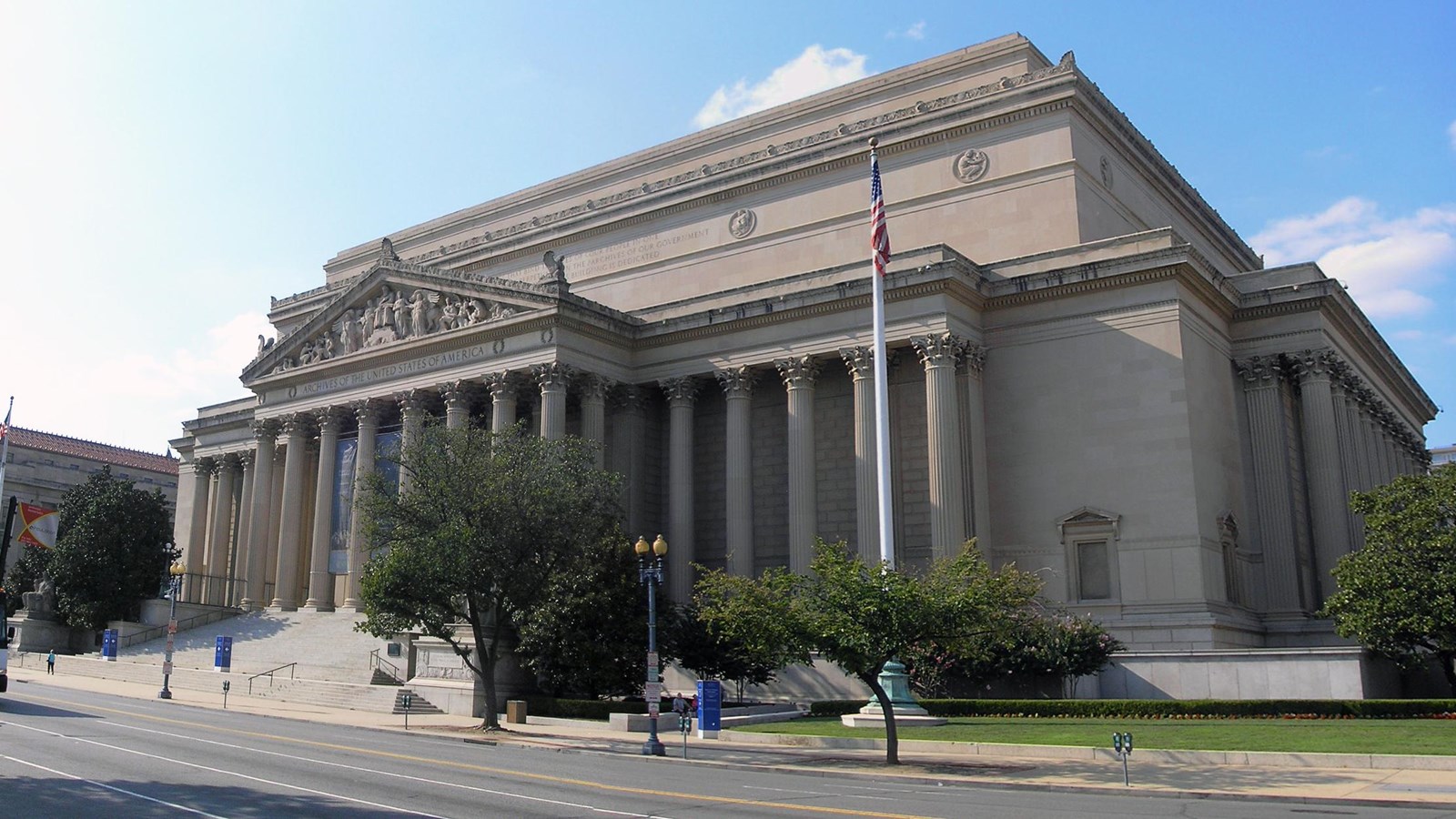 Neoclassical building on Constitution Ave.