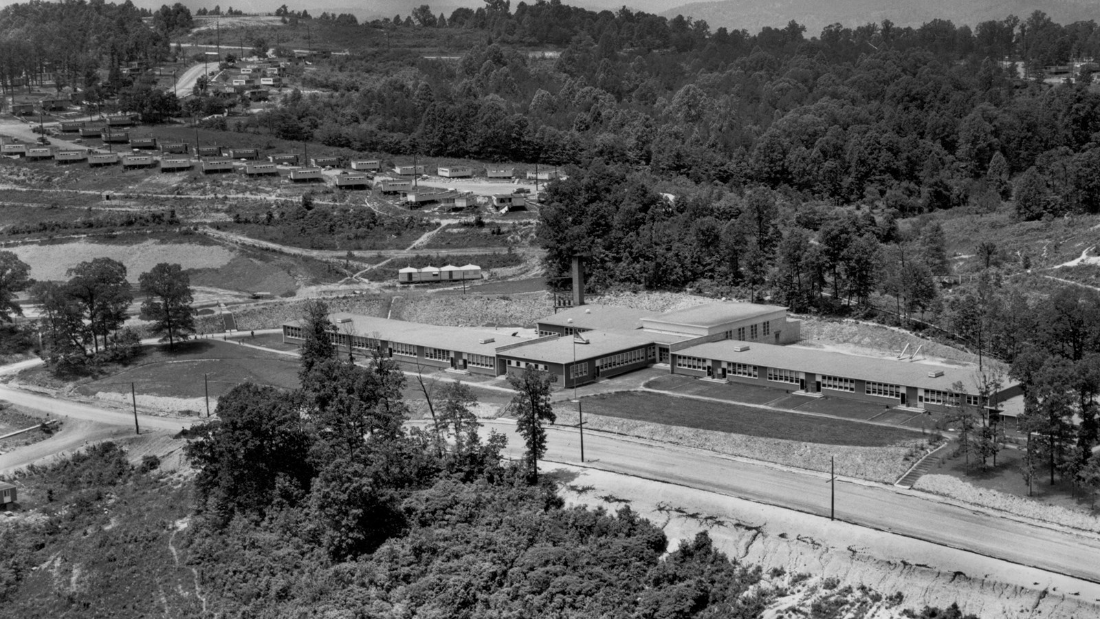 oak-ridge-wayside-linden-school-u-s-national-park-service