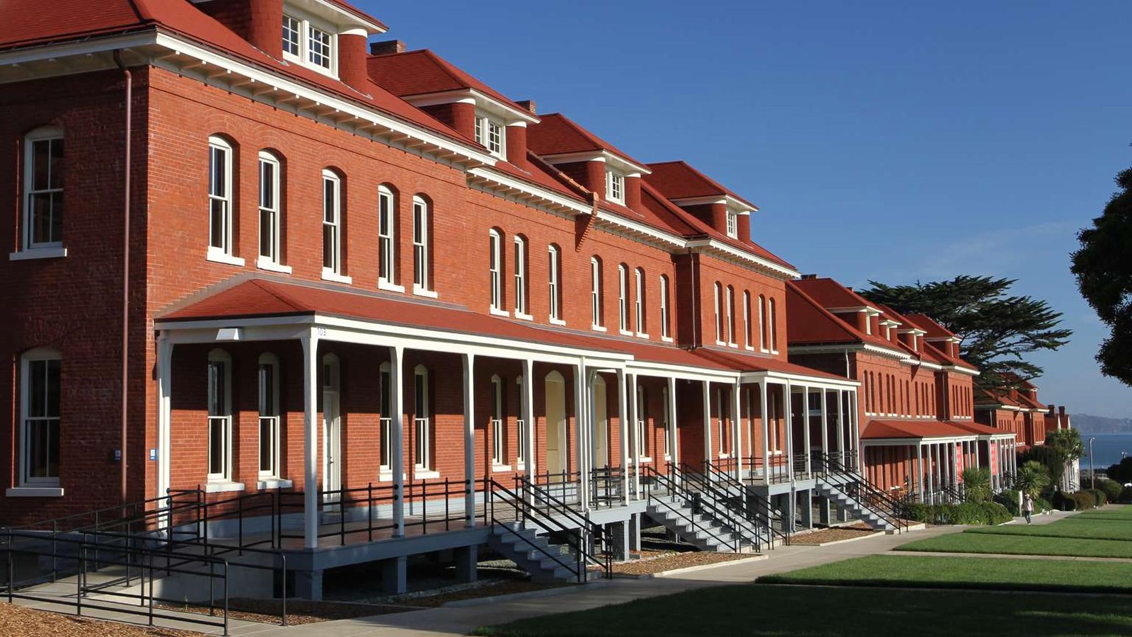 Montgomery Street Barracks (U.S. National Park Service)