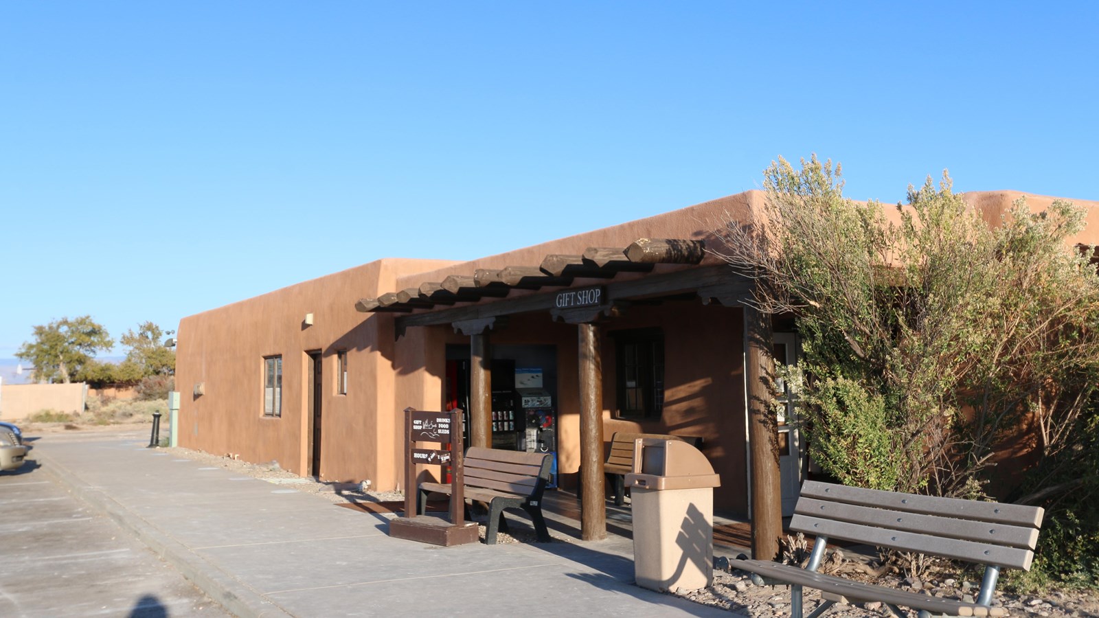 The White Sands Trading Company gift shop on a sunny day.