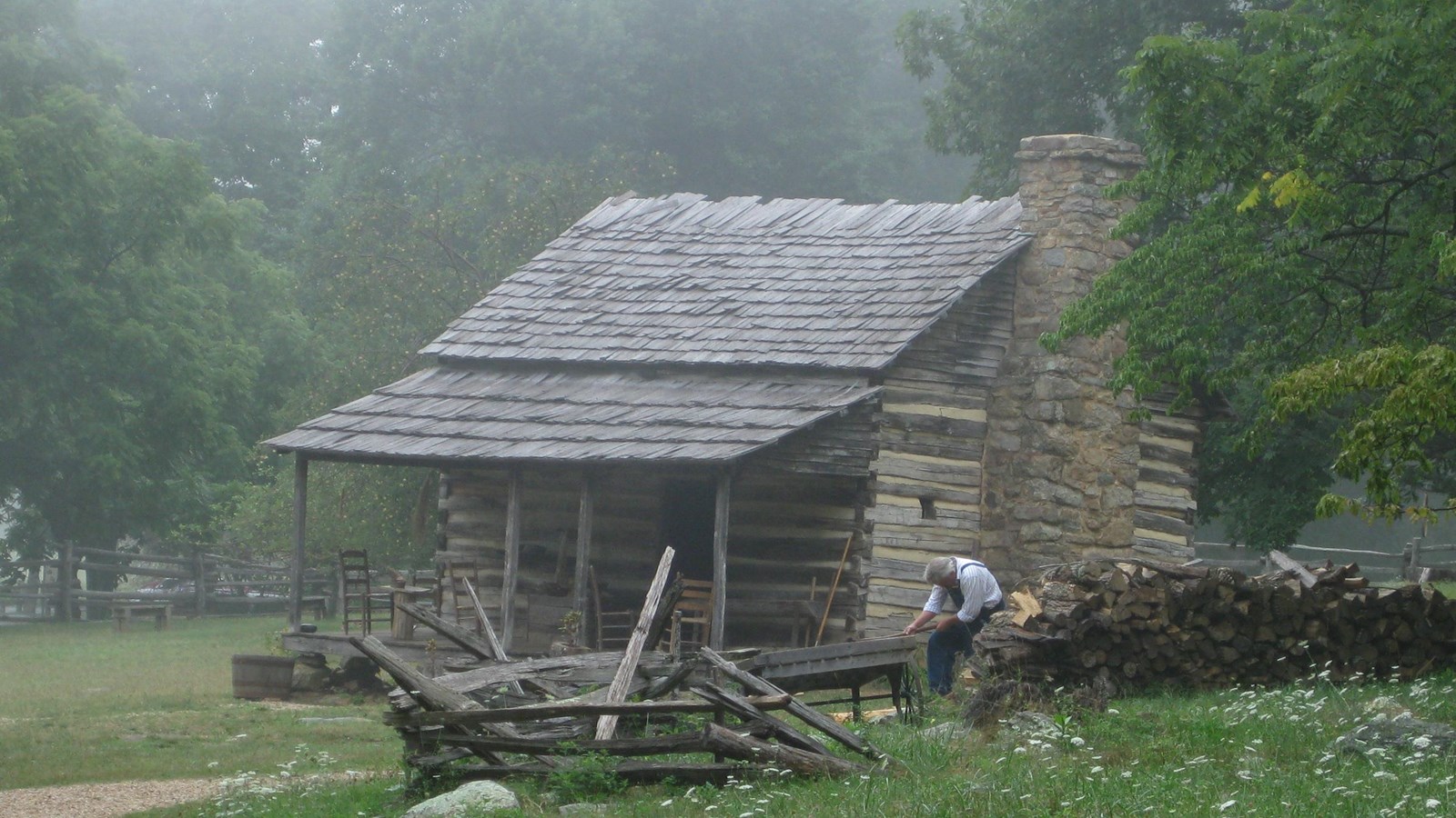 Humpback Rocks Mountain Farm (U.S. National Park Service)