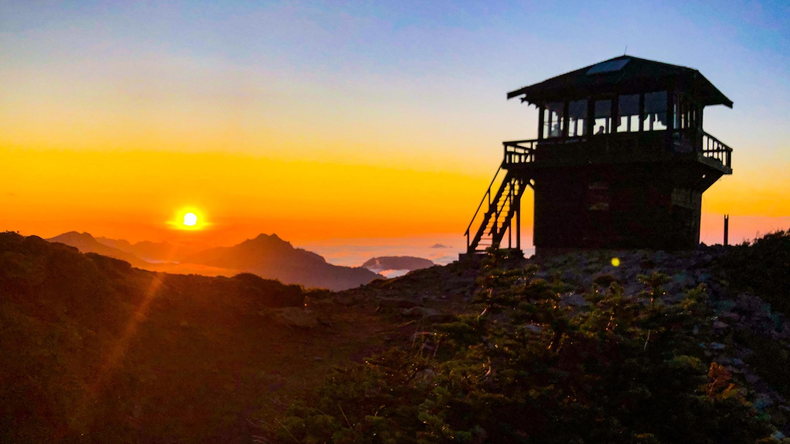 Mount Fremont Fire Lookout (U.S. National Park Service)